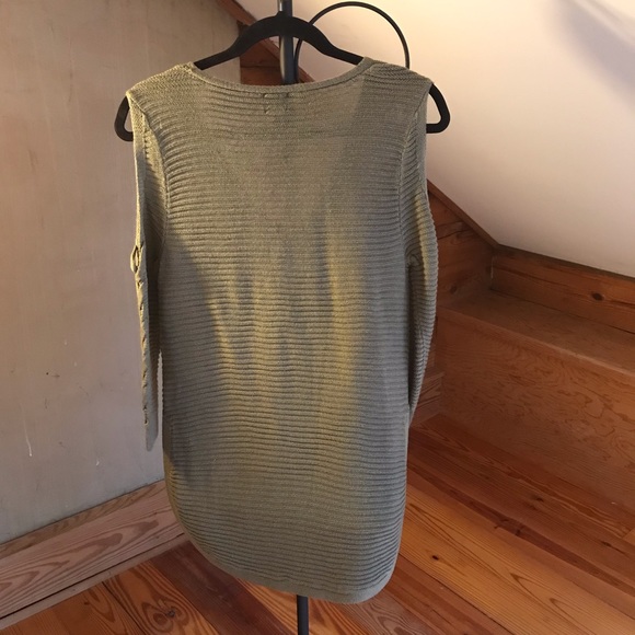 Soho NY & Company Jeans Beige Sweater, EUC, XS - Picture 2 of 14